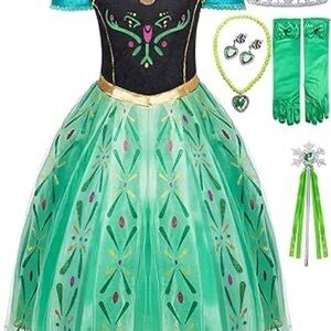 Elegant Turquoise Green Princess Dress with Accessories